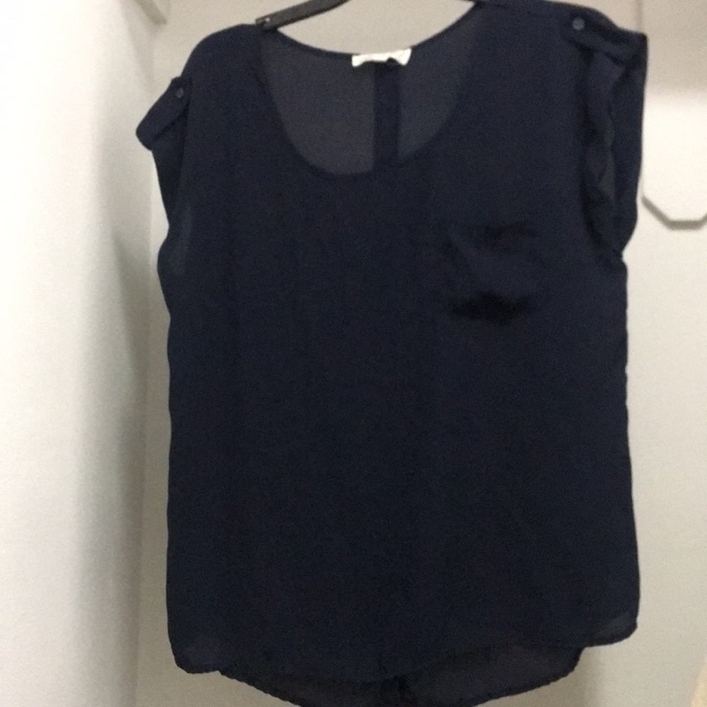 Navy blue short sleeve shirt